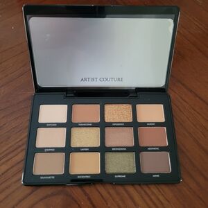 Artist Couture Supreme Nudes  Eyeshadow Palette